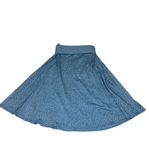 Patagonia Blue midi skirt athletic polka dot Size Medium Stretch Waist